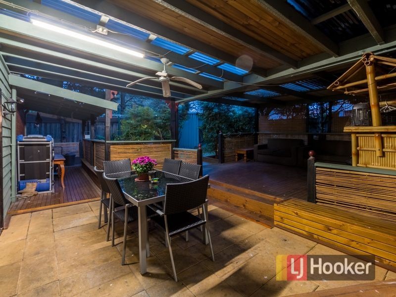 4 Edith Rise, Hampton Park VIC 3976