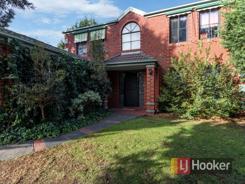 4 Edith Rise, Hampton Park VIC 3976