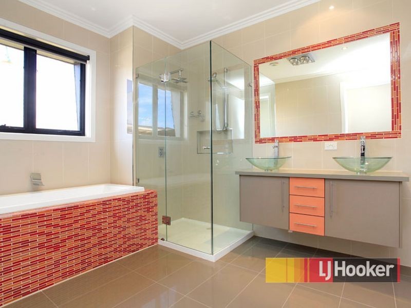 13 Parish Court, Narre Warren South VIC 3805