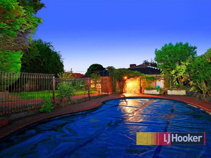 45 Valley Fair Drive, Narre Warren VIC 3805