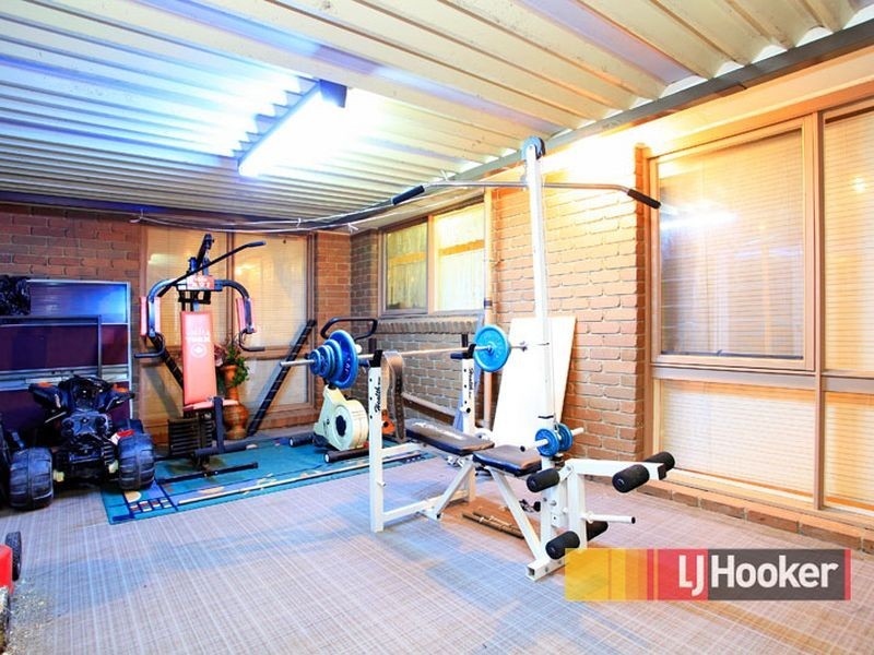 45 Valley Fair Drive, Narre Warren VIC 3805