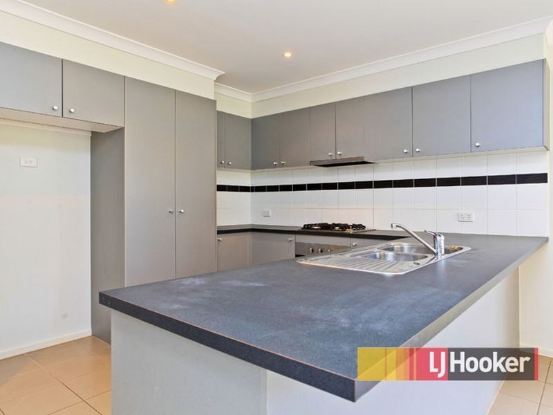 46 Silverwattle Drive, Lyndhurst VIC 3975