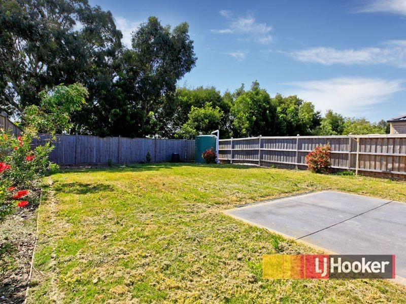 46 Silverwattle Drive, Lyndhurst VIC 3975