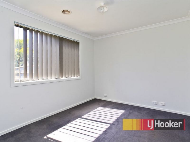 46 Silverwattle Drive, Lyndhurst VIC 3975