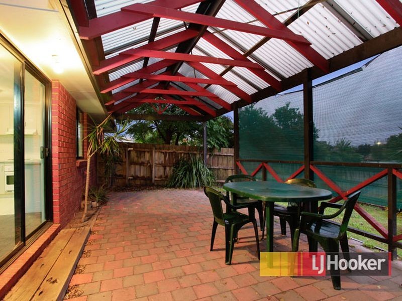 1 Stratus Court, Hampton Park VIC 3976