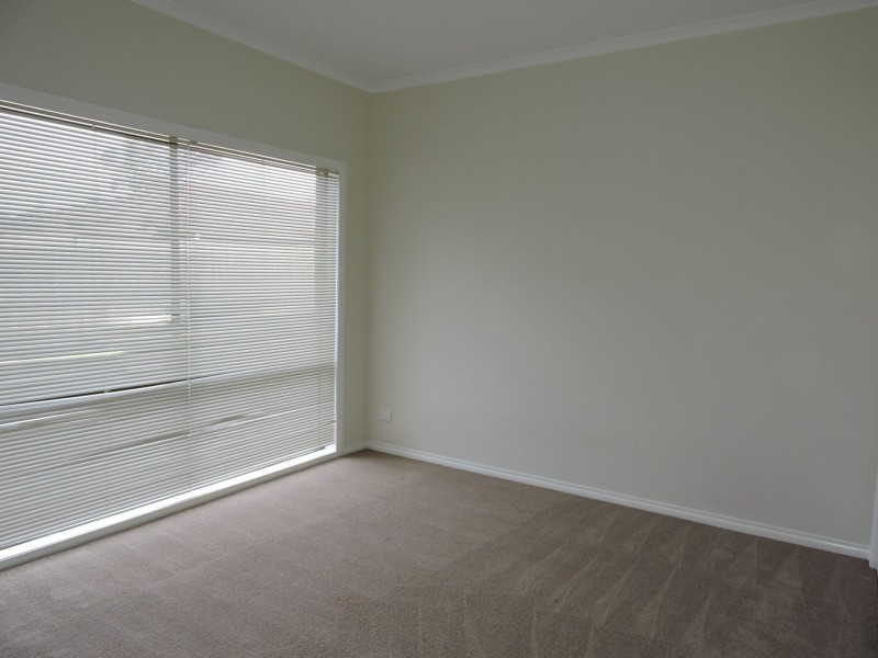 36a Verona Drive, Hampton Park VIC 3976