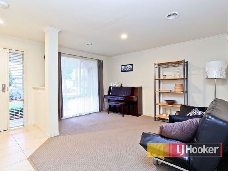 5 Bancroft Avenue, Narre Warren South VIC 3805