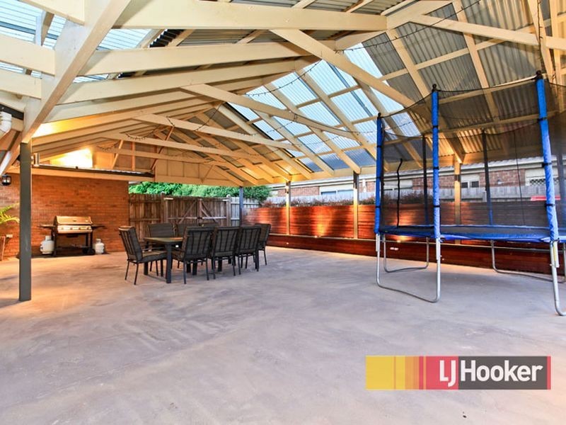 5 Bancroft Avenue, Narre Warren South VIC 3805