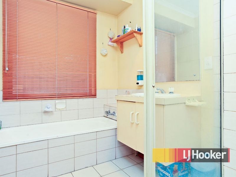 15 Huntington Drive, Hampton Park VIC 3976