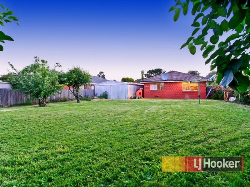 72 Justin Circuit, Hampton Park VIC 3976