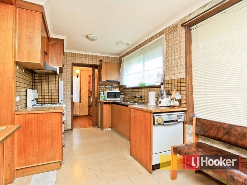 1 Wayside Court, Hampton Park VIC 3976