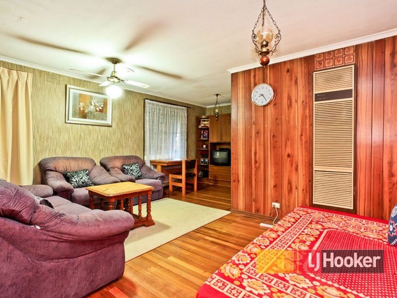 1 Wayside Court, Hampton Park VIC 3976