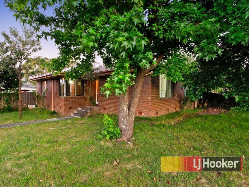 1 Wayside Court, Hampton Park VIC 3976