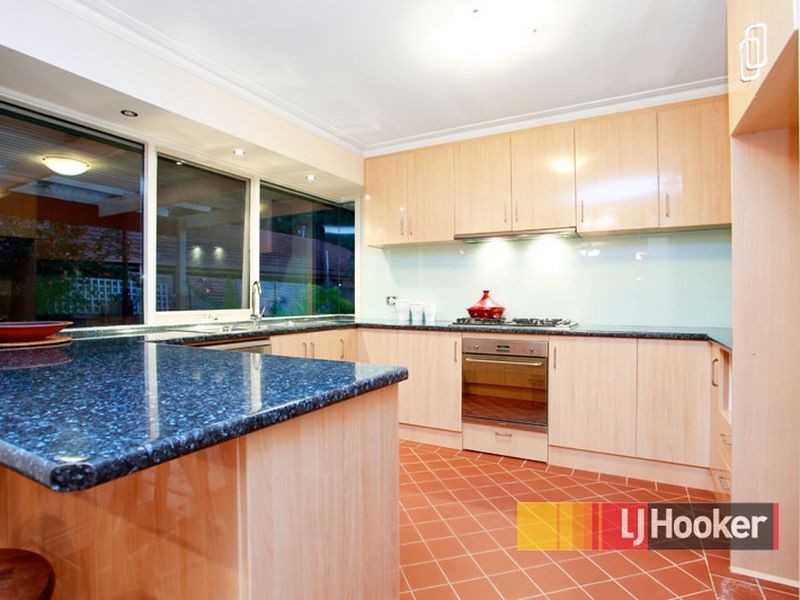 8 Mosig Court, Hampton Park VIC 3976
