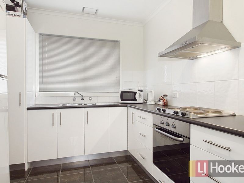 15 Parkland Avenue, Hampton Park VIC 3976