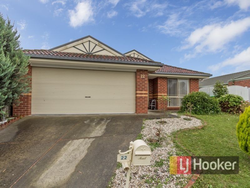 22 Elanora Way, Hampton Park VIC 3976