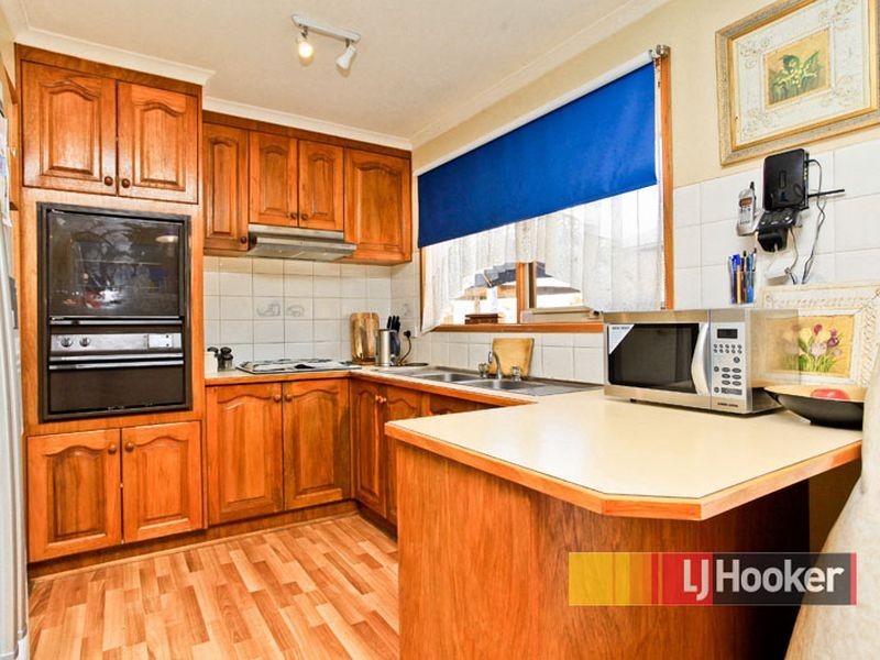 2/55 Leopold Crescent, Hampton Park VIC 3976