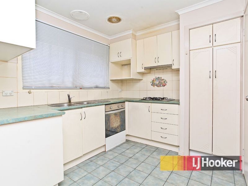 43 Valley Fair Drive, Narre Warren VIC 3805