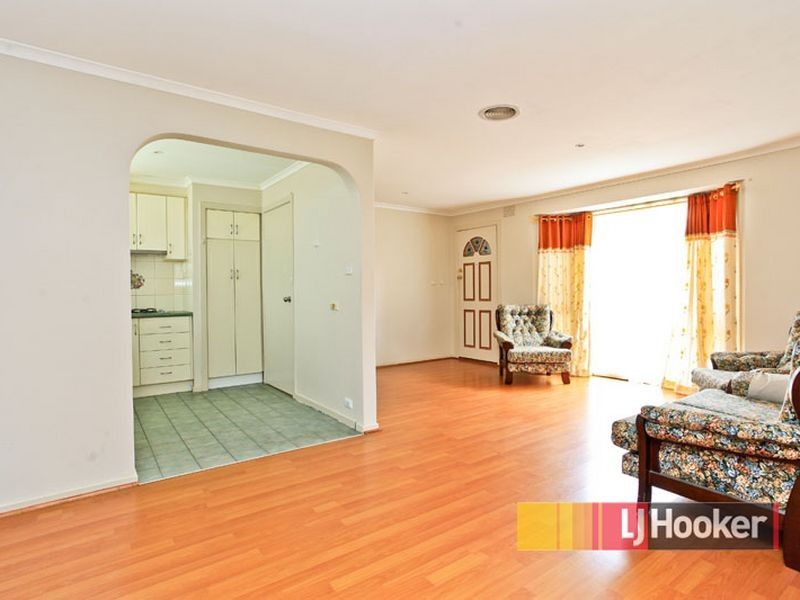 43 Valley Fair Drive, Narre Warren VIC 3805