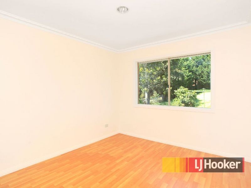 32 Blackwood Drive, Hampton Park VIC 3976