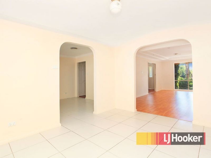 32 Blackwood Drive, Hampton Park VIC 3976