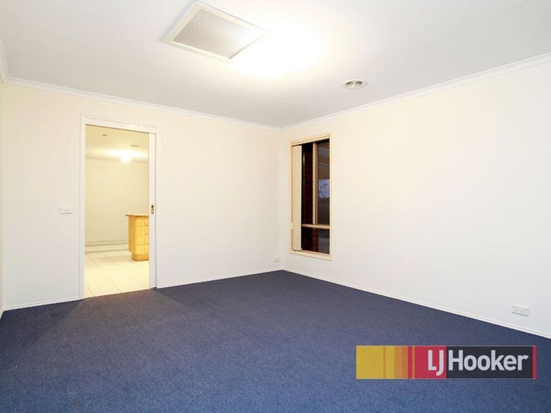 46 Kirkwood Crescent, Hampton Park VIC 3976