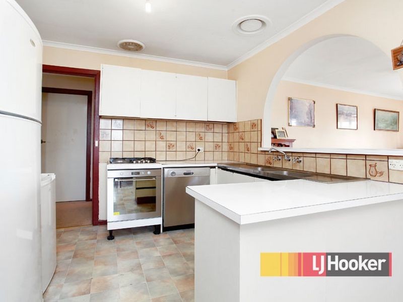 15 Marshall Court, Hampton Park VIC 3976