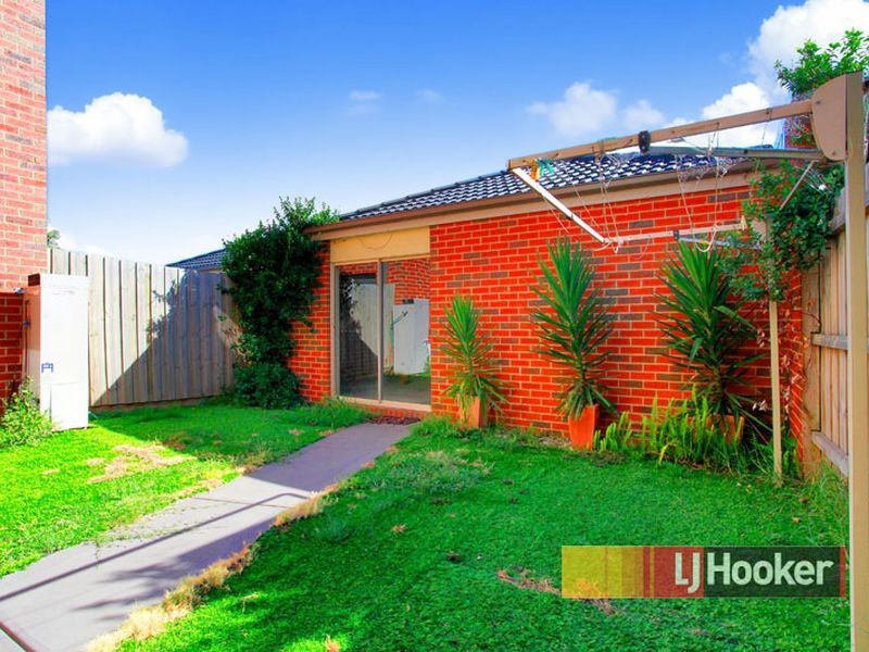 164 Paterson Drive, Lynbrook VIC 3975