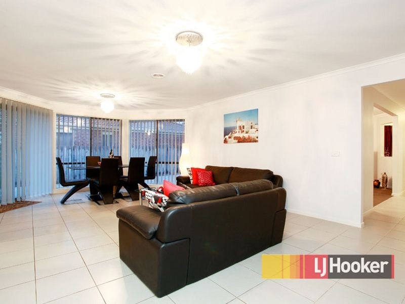 5 Ingel Place, Hampton Park VIC 3976