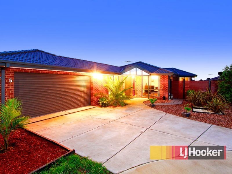 5 Ingel Place, Hampton Park VIC 3976