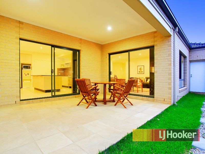 42 Montpelier Drive, Berwick VIC 3806