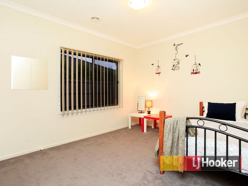 42 Montpelier Drive, Berwick VIC 3806