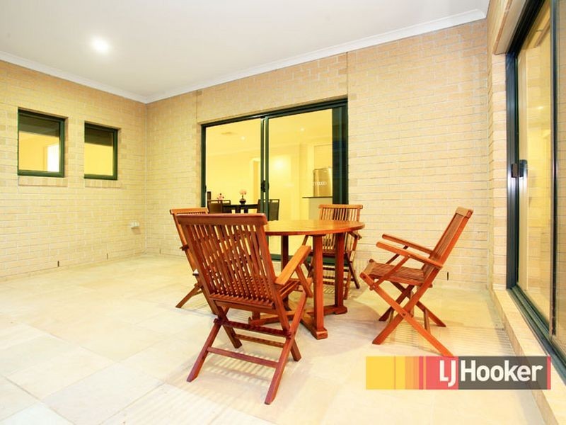 42 Montpelier Drive, Berwick VIC 3806