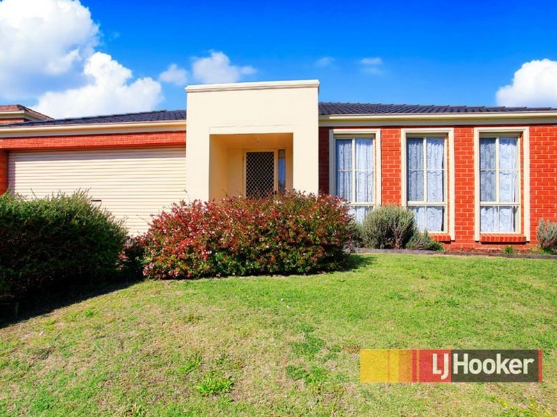 75 Bemersyde Drive, Berwick VIC 3806