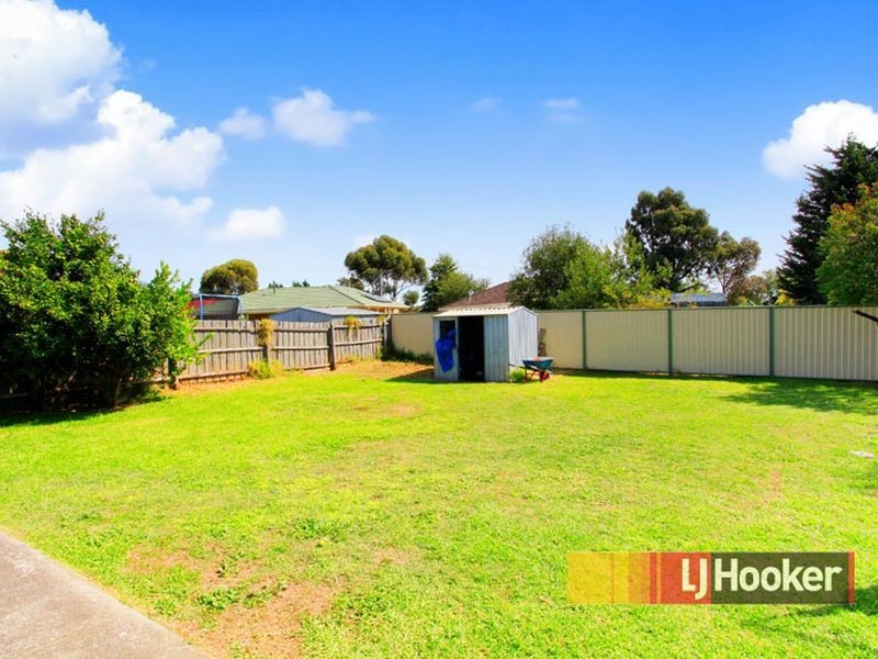 121 Hallam Road, Hampton Park VIC 3976