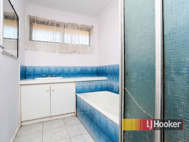 121 Hallam Road, Hampton Park VIC 3976