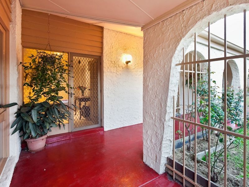 19 Somerville Road, Hampton Park VIC 3976