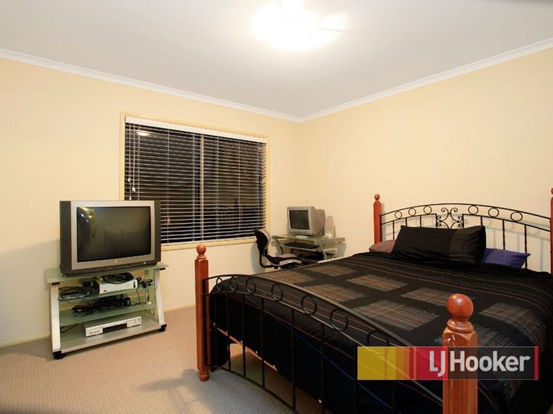 21 Toulouse Terrace, Narre Warren South VIC 3805