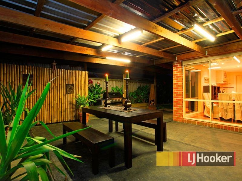 21 Toulouse Terrace, Narre Warren South VIC 3805