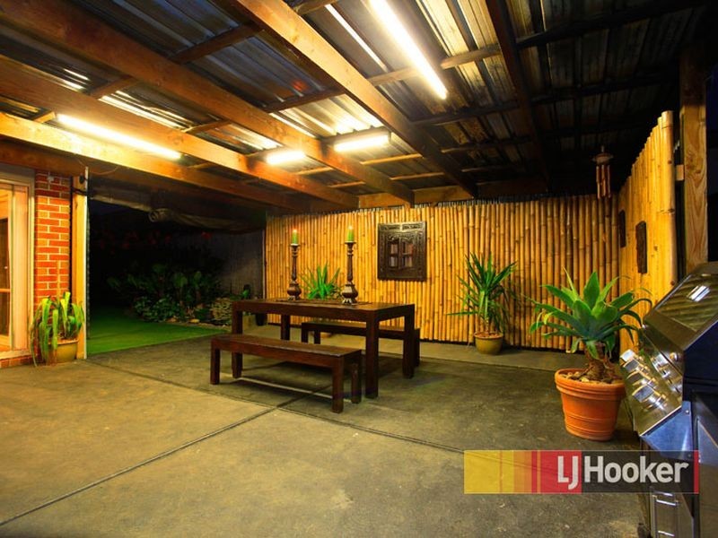 21 Toulouse Terrace, Narre Warren South VIC 3805