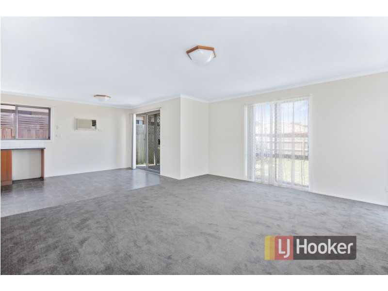 6 Linmac Court, Hampton Park VIC 3976