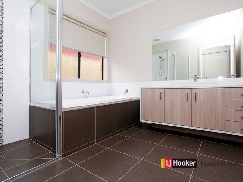 Lot 43/21 Cadillac Street, Cranbourne East VIC 3977