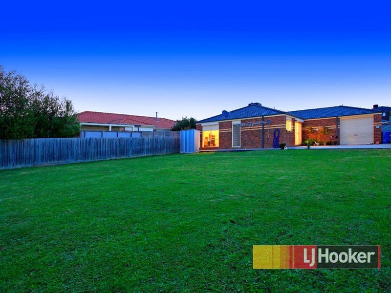 61 Bella Crescent, Hallam VIC 3803
