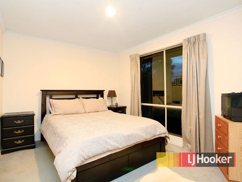 61 Bella Crescent, Hallam VIC 3803