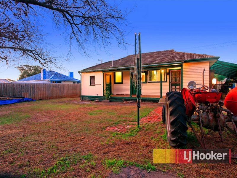 26 Pound Road, Hampton Park VIC 3976