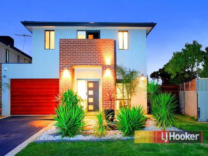 8/1 Lower Mews, Lynbrook VIC 3975