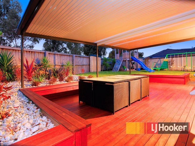 8/1 Lower Mews, Lynbrook VIC 3975