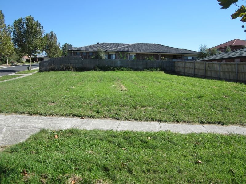 74 Loxley Boulevard, Narre Warren South VIC 3805