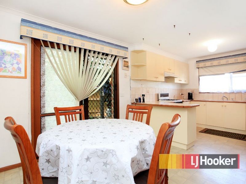 57 Warana Drive, Hampton Park VIC 3976