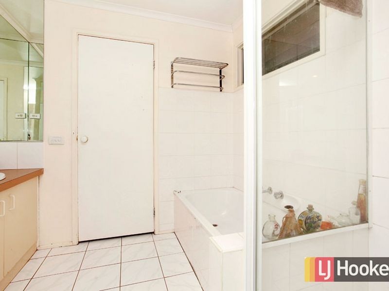 36 Verona Drive, Hampton Park VIC 3976